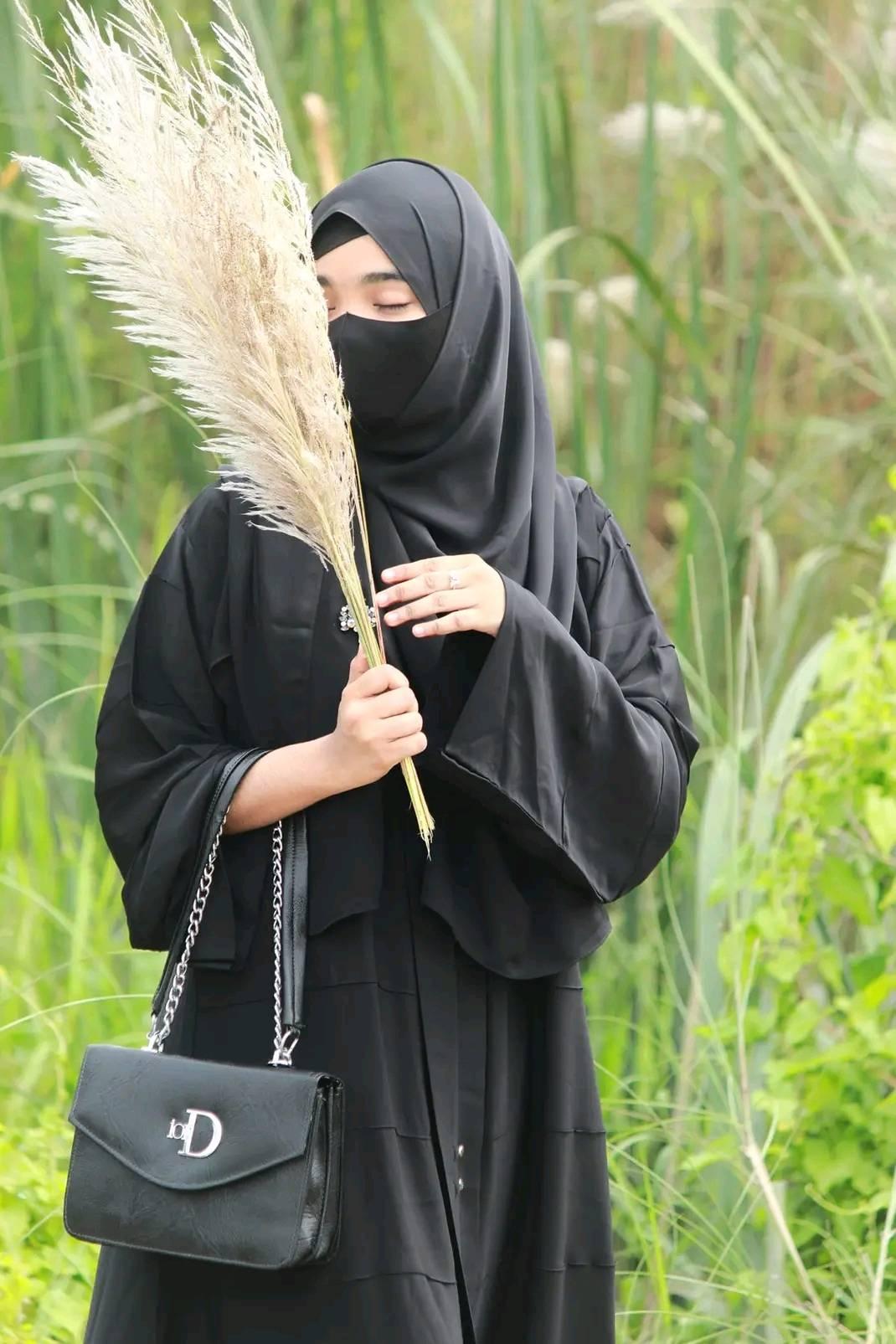Riyana Khan Maha